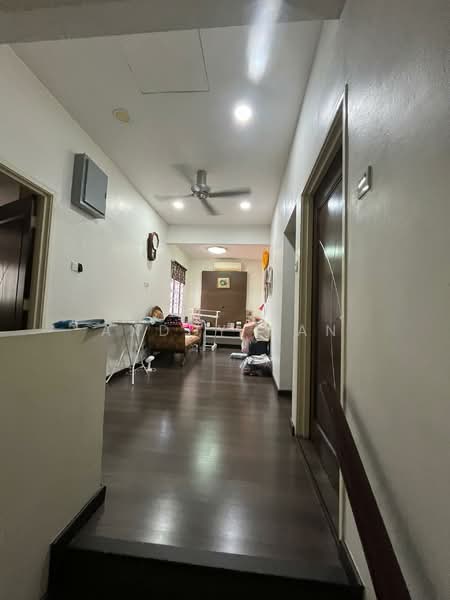 2-storey Terraced House for Rent in Kota Kemuning (Shah Alam) - Anddy Gan - Corridor - PropertyGuru.com.my