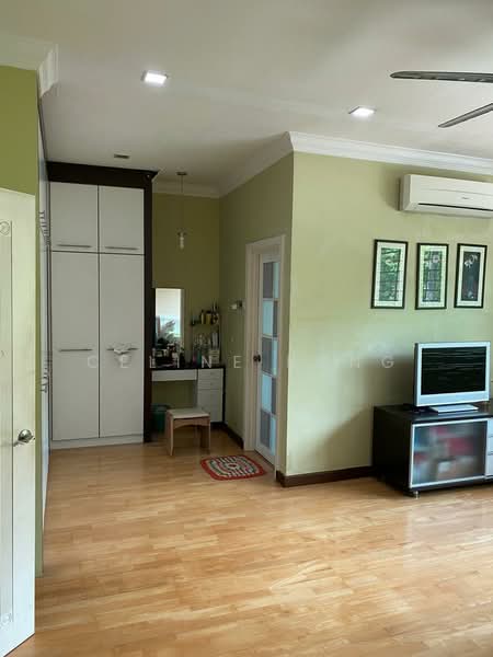 2-storey Terraced House for Sale in Bandar Kinrara Seksyen 6 (Bandar Kinrara) - Celine Kong - Living Room - PropertyGuru.com.my