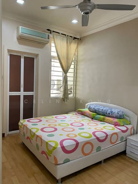 2-storey Terraced House for Sale in Bandar Kinrara Seksyen 6 (Bandar Kinrara) - Celine Kong - Bedroom - PropertyGuru.com.my