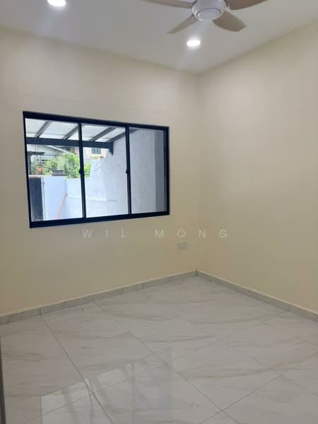 1-storey Terraced House for Sale in Taman Dato Penggawa Barat (Tampoi) - Wil Mong - Interior - PropertyGuru.com.my