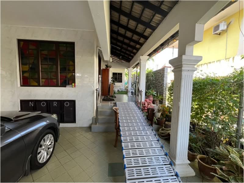 Bungalow for Sale in Tok Sira (Kuantan) - NOROLLAH MOHAMAD - Exterior - PropertyGuru.com.my