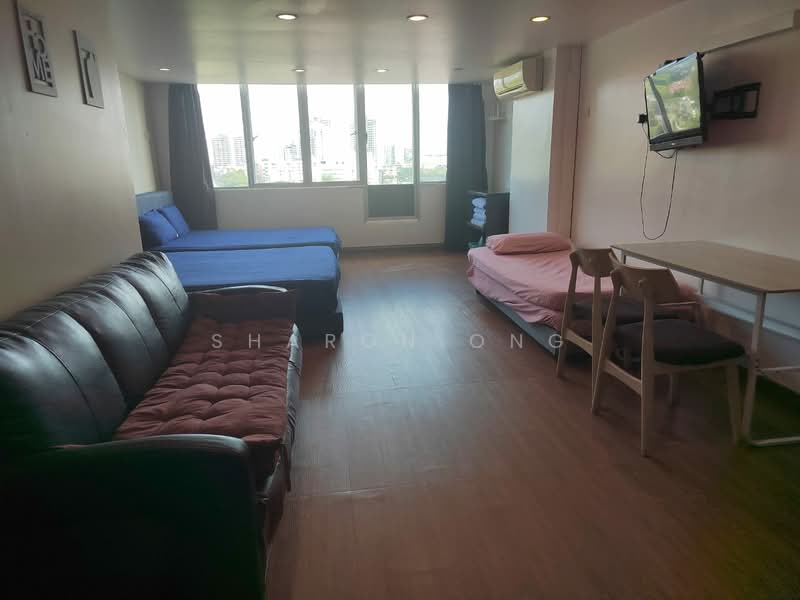 Soho untuk Dijual di Taman Bukit Jambul (Bukit Jambul) - Sharon Ong - Living Room - PropertyGuru.com.my