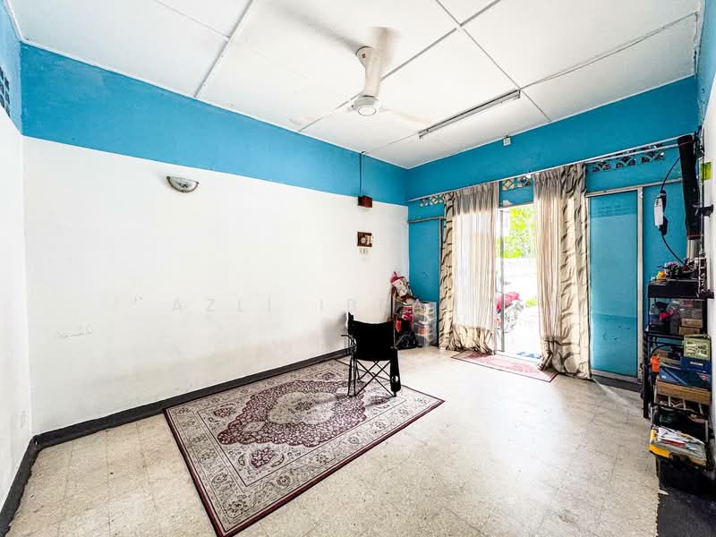 Rumah Teres 1 Tingkat untuk Dijual di Taman Ehsan (Kepong) - Azli Ibrahim - Living Room - PropertyGuru.com.my