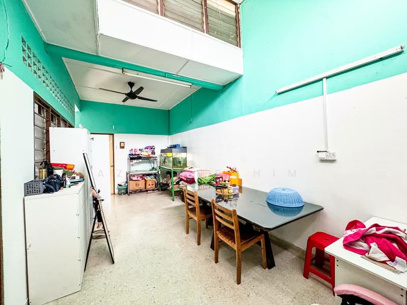 Rumah Teres 1 Tingkat untuk Dijual di Taman Ehsan (Kepong) - Azli Ibrahim - Dining Room - PropertyGuru.com.my