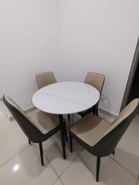 Apartment for Rent at D7 (D'Seven Lagoon Perdana) - Rachel Saw - Dining Room - PropertyGuru.com.my