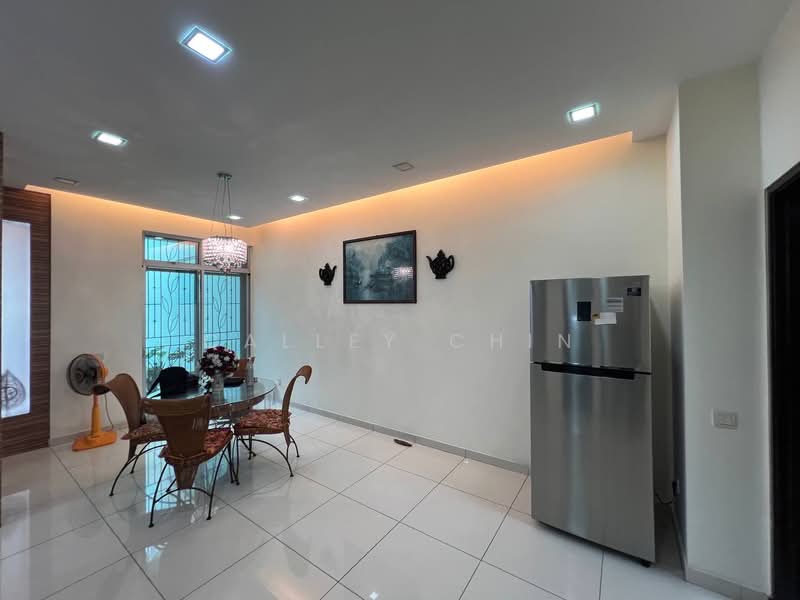 Rumah Teres 2 Tingkat untuk Dijual di Setia Tropika (Johor Bahru) - Calley Chin - PropertyGuru.com.my