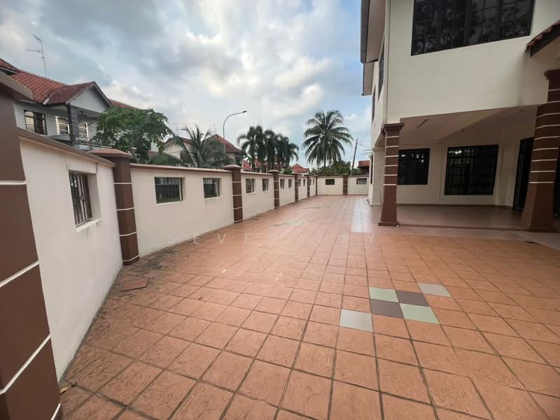 Semi-Detached House for Rent in Taman Pelangi Indah (Ulu Tiram) - Seven Tay - PropertyGuru.com.my