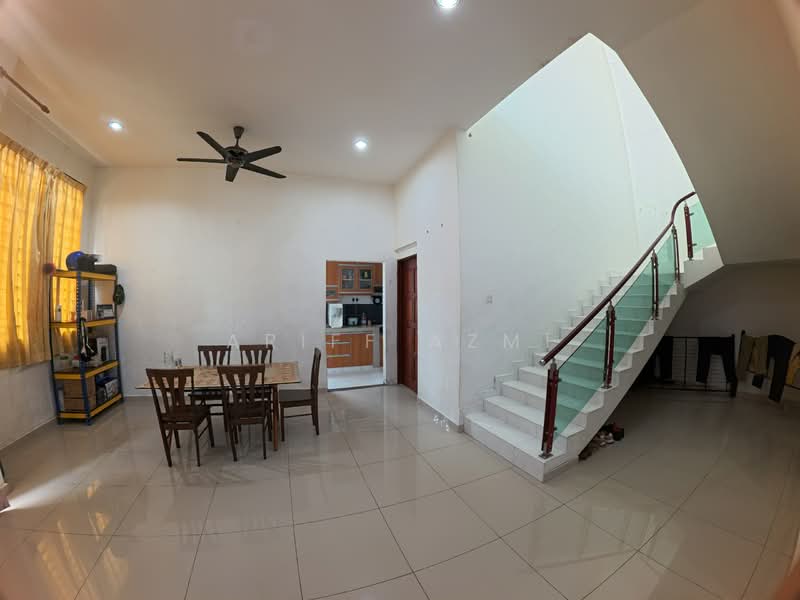 Rumah Berkembar untuk Dijual di Taman Yayasan (Buloh Kasap) - Ariff Azmi - Dining Room - PropertyGuru.com.my