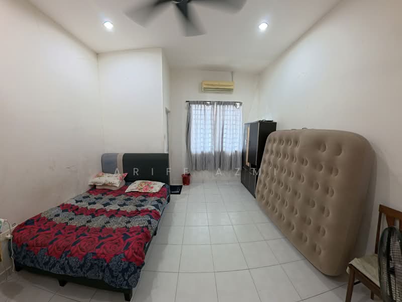 Rumah Berkembar untuk Dijual di Taman Yayasan (Buloh Kasap) - Ariff Azmi - Bedroom - PropertyGuru.com.my