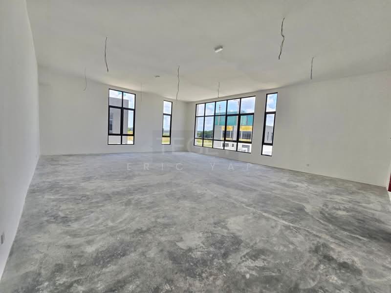 Semi-D Factory for Rent in Eco Business Park V (Puncak Alam) - Eric Yap - Interior - PropertyGuru.com.my