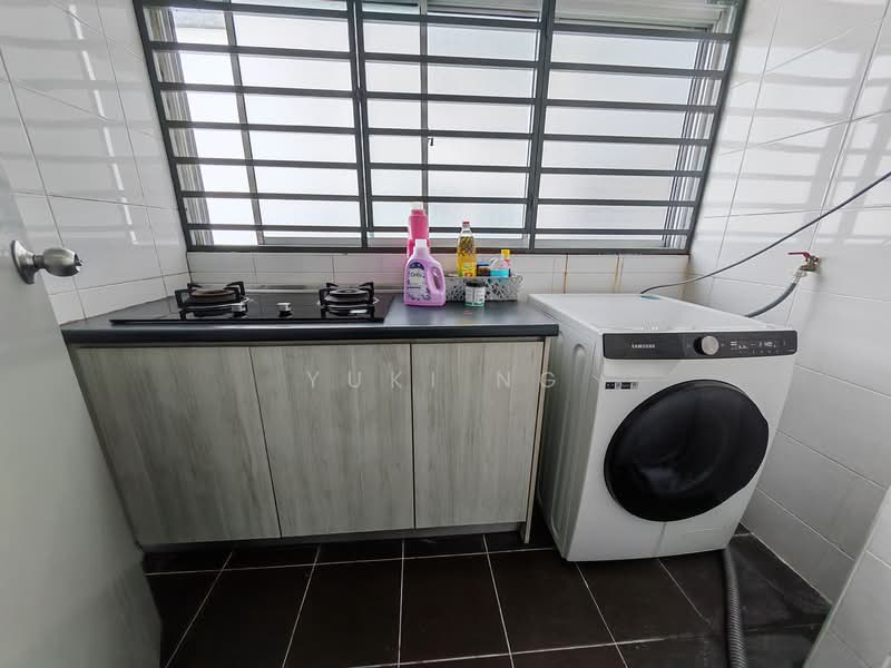 Service Residence for Sale at Silk Residence - Yuki Ng - Kitchen - PropertyGuru.com.my