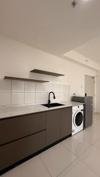 Servis Apartment untuk Disewa di Horizon Suites - Mike Tan - Kitchen - PropertyGuru.com.my