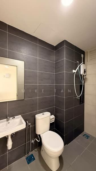 Servis Apartment untuk Disewa di Horizon Suites - Mike Tan - Bathroom - PropertyGuru.com.my