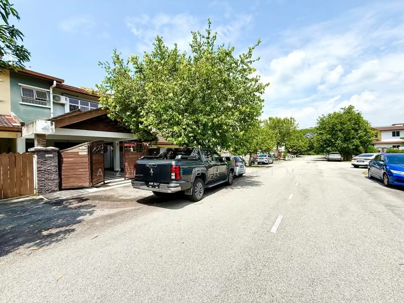 Rumah Teres 2 Tingkat untuk Dijual di Bandar Seri Putra (Bangi) - Azli Ibrahim - Exterior - PropertyGuru.com.my