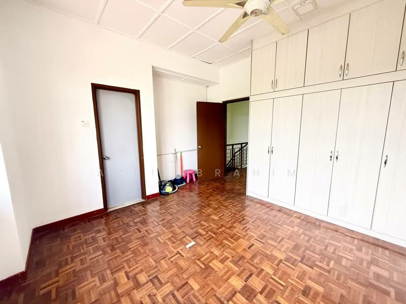 Rumah Teres 2 Tingkat untuk Dijual di Bandar Seri Putra (Bangi) - Azli Ibrahim - Bedroom - PropertyGuru.com.my
