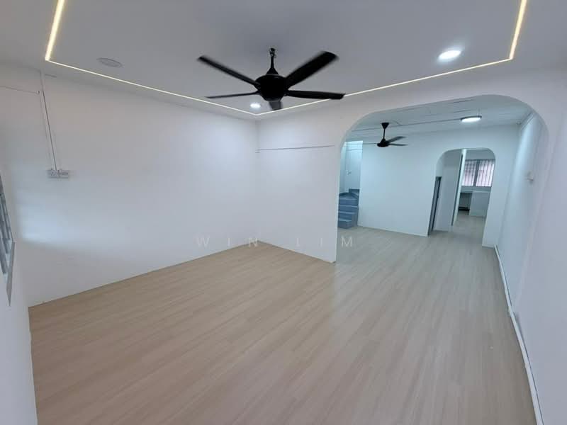 2-storey Terraced House for Sale in Taman Kluang Barat (Kluang) - Win Lim - Interior - PropertyGuru.com.my