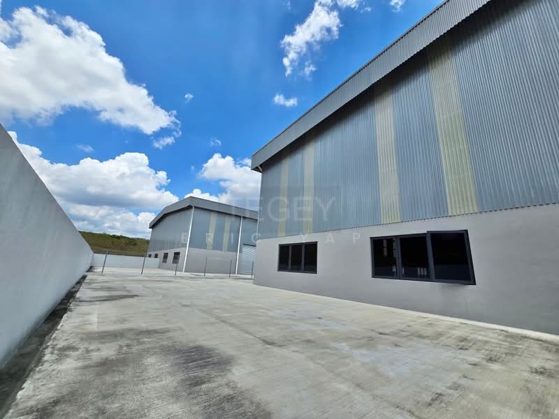 Semi-D Factory for Rent in Eco Business Park V (Puncak Alam) - Eric Yap - Exterior - PropertyGuru.com.my