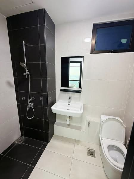Service Residence for Rent at Wave @ Marina Cove - Gordon Chai - Bathroom - PropertyGuru.com.my