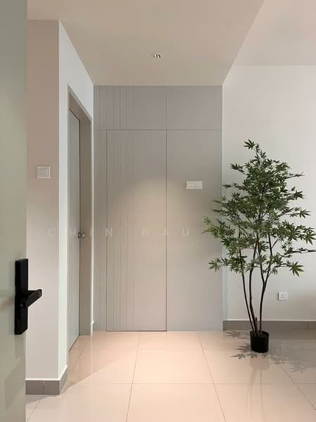 Servis Apartment untuk Dijual di Bali Residences - Chin Hau Lim - Entrance - PropertyGuru.com.my