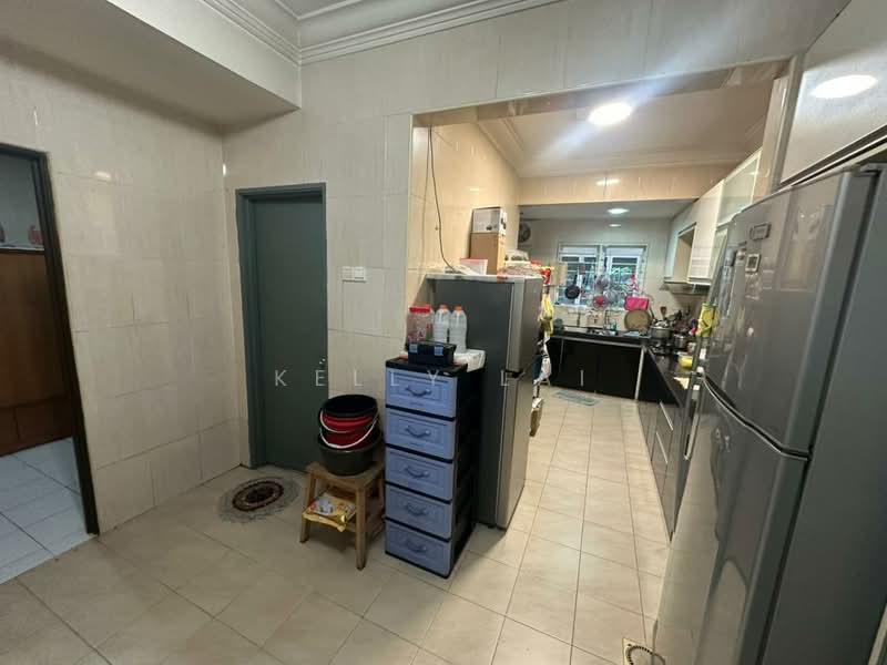 Rumah Teres 2.5 Tingkat untuk Dijual di Laman Rimbunan (Kepong) - Kelly Lai - Kitchen - PropertyGuru.com.my