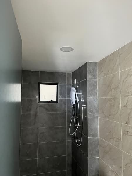 Kondominium untuk Dijual di The Hipster - Alex Lew - Bathroom - PropertyGuru.com.my