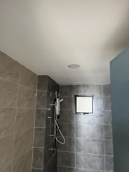Kondominium untuk Dijual di The Hipster - Alex Lew - Bathroom - PropertyGuru.com.my