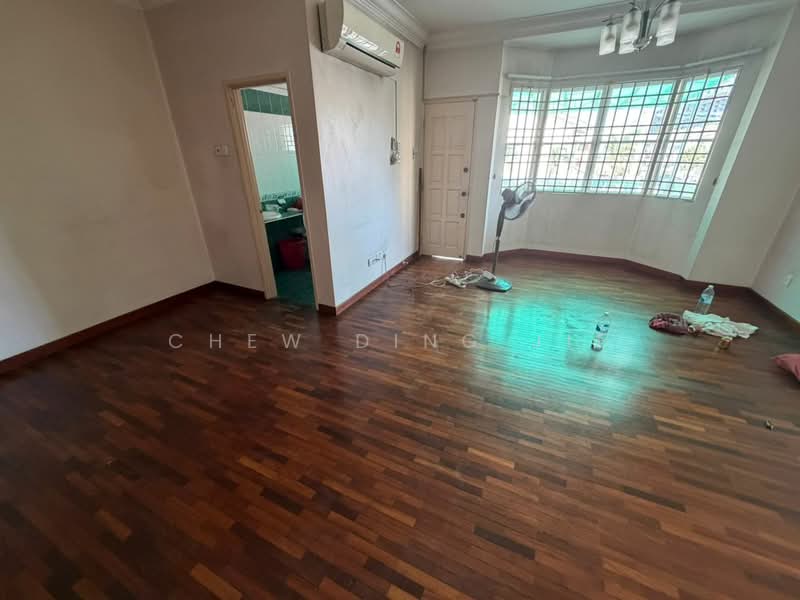 Terraced House for Sale in Taman Megah Kepong (Kepong) - Chew Ding Jie - Living Room - PropertyGuru.com.my