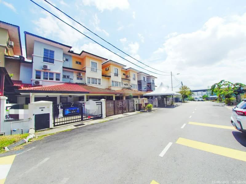 Rumah Teres 2.5 Tingkat untuk Dijual di Taman Kurnia Indah (Cheras) - Azli Ibrahim - Exterior - PropertyGuru.com.my