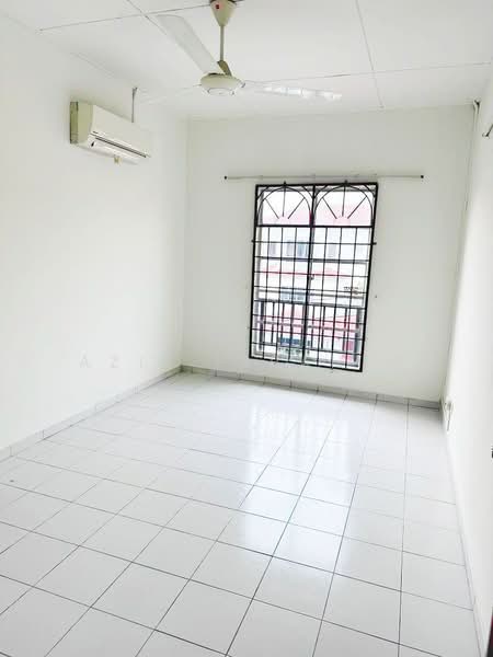 Rumah Teres 2.5 Tingkat untuk Dijual di Taman Kurnia Indah (Cheras) - Azli Ibrahim - Interior - PropertyGuru.com.my