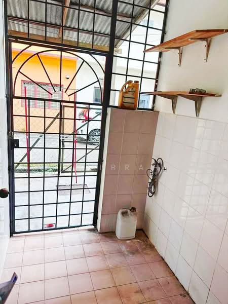 Rumah Teres 2.5 Tingkat untuk Dijual di Taman Kurnia Indah (Cheras) - Azli Ibrahim - Entrance - PropertyGuru.com.my