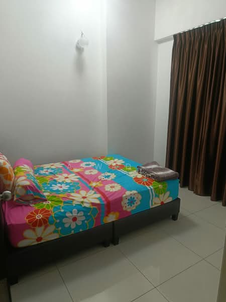 Condominium for Sale at Reflections Condominium - Aswad . - Bedroom - PropertyGuru.com.my