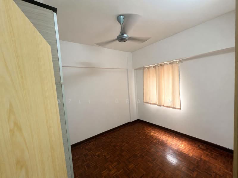 Kondominium untuk Dijual di Teratai Mewah Condominium - Azli Ibrahim - Bedroom - PropertyGuru.com.my