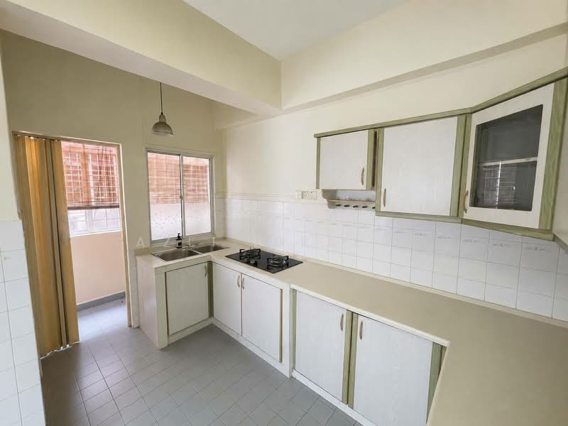 Kondominium untuk Dijual di Teratai Mewah Condominium - Azli Ibrahim - Kitchen - PropertyGuru.com.my