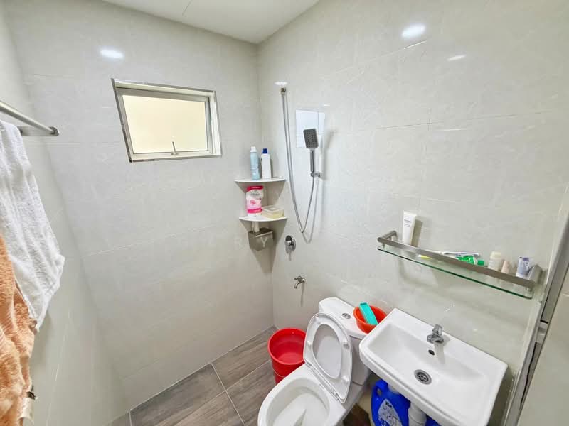 Pangsapuri untuk Dijual di Sri Kristal - Gary Goh - Bathroom - PropertyGuru.com.my