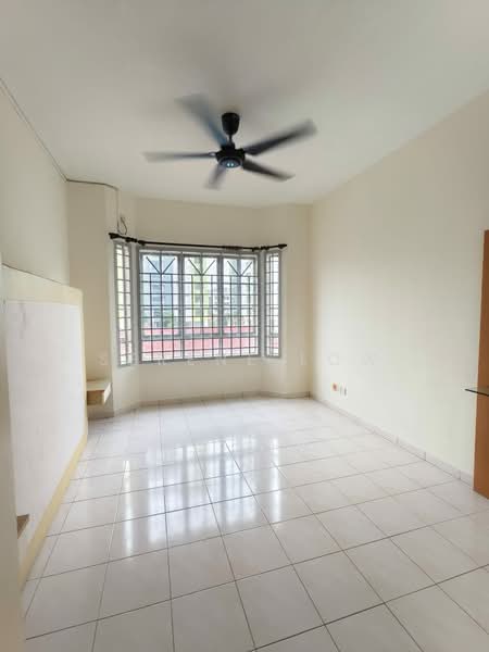 Pangsapuri untuk Disewa di Impian Senibong Apartment - Serene Low - PropertyGuru.com.my