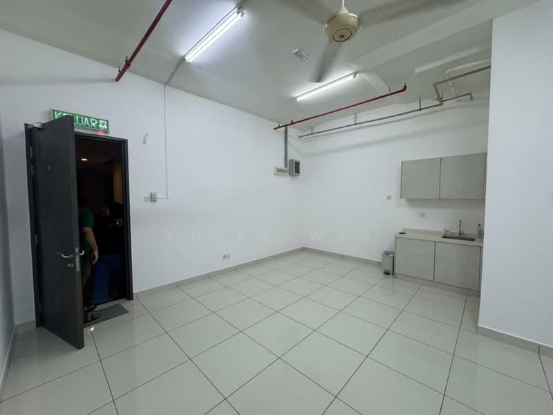 Service Residence for Rent at Serviced Residence @ 3 Towers - Yu Kelwis - Entrance - PropertyGuru.com.my