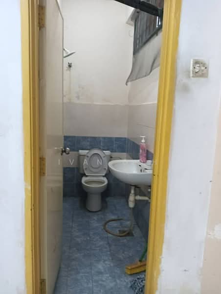 Rumah Teres 2 Tingkat untuk Dijual di Taman Angkasa Nuri (Durian Tunggal) - Ivan Goh - PropertyGuru.com.my