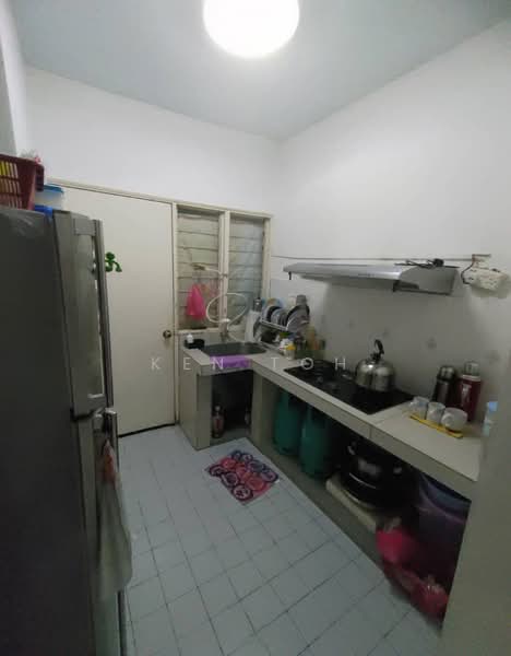 Apartment for Sale at Sri Cempaka (Puchong Jaya) - Ken Toh - Kitchen - PropertyGuru.com.my