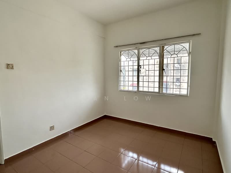 Apartment for Rent at Nuri Court - Jean Low - Room - PropertyGuru.com.my