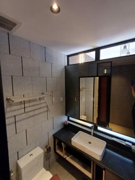 Service Residence for Sale at Scarletz Suites @ KL City Centre - Alex Lew - Bathroom - PropertyGuru.com.my