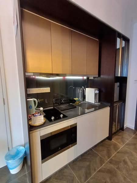 Service Residence for Sale at Scarletz Suites @ KL City Centre - Alex Lew - Kitchen - PropertyGuru.com.my