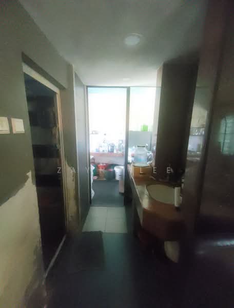 Apartment for Sale at Sri Cempaka (Puchong Jaya) - Zayne Lee - Corridor - PropertyGuru.com.my
