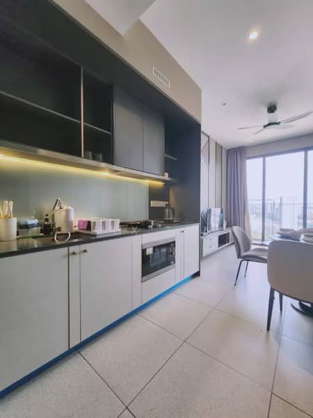 Servis Apartment untuk Disewa di Millerz Square Serviced Residence - Rex Tan - Kitchen - PropertyGuru.com.my