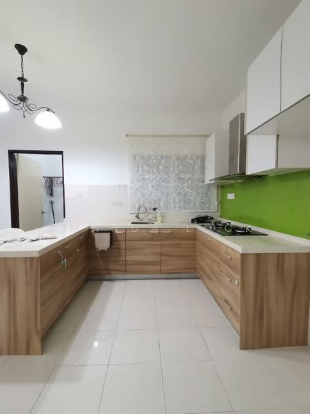 Servis Apartment untuk Dijual di Koi Kinrara - Amanda Lock - Kitchen - PropertyGuru.com.my