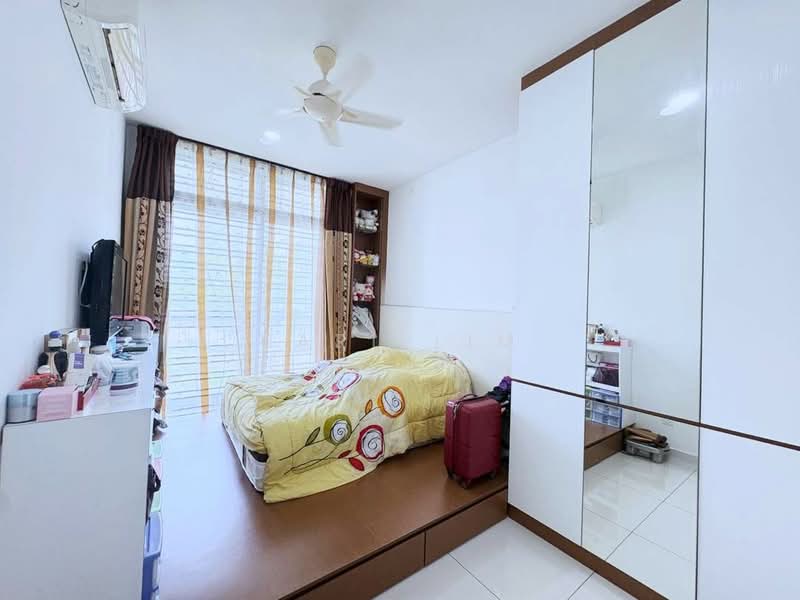 Rumah Teres 2 Tingkat untuk Dijual di Setia Eco Cascadia (Tebrau) - Karl Lim - Bedroom - PropertyGuru.com.my