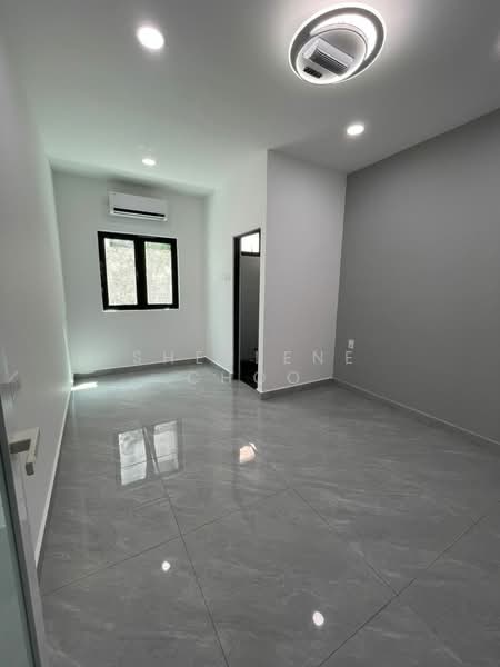 Semi-Detached House for Rent in Bukit Dumbar (Jelutong) - Sherlene Choo - Interior - PropertyGuru.com.my