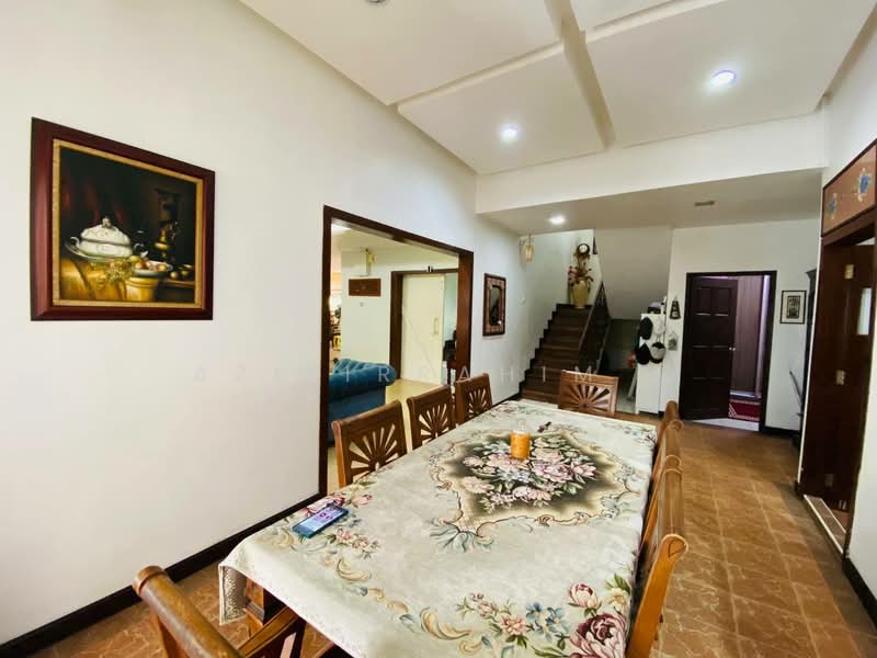 Rumah Berkembar untuk Dijual di Ampang (Kuala Lumpur) - Azizirrahim . - Dining Room - PropertyGuru.com.my