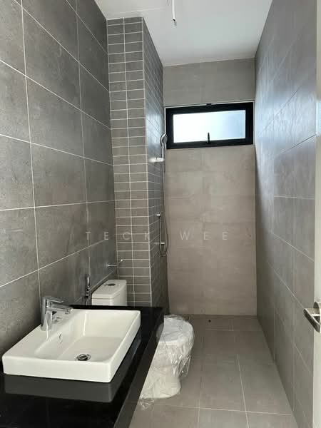 Semi-Detached House for Sale in Ampang (Selangor) - Teck Wee - Bathroom - PropertyGuru.com.my