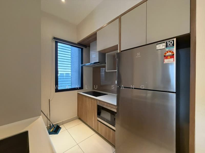 Service Residence for Rent at Millerz Square Serviced Residence - Wanlu Sang - Kitchen - PropertyGuru.com.my