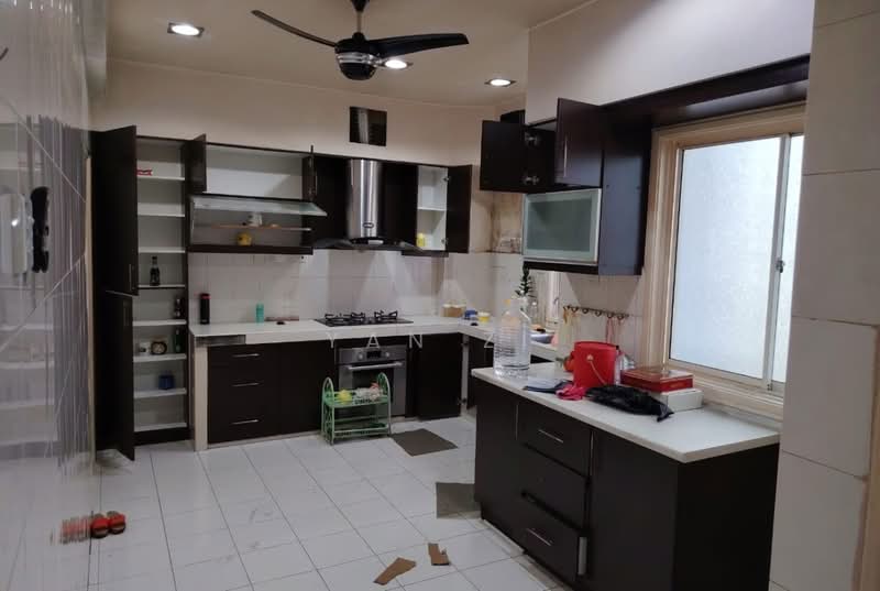Service Residence for Sale at Fortune Avenue - Yan Zi - Kitchen - PropertyGuru.com.my